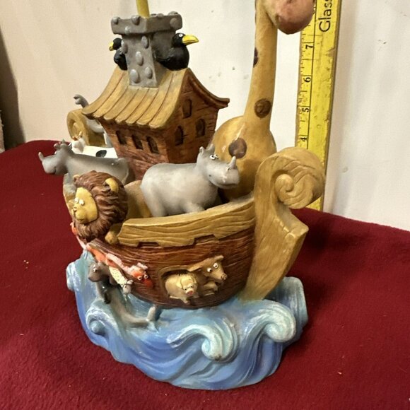 Member's Mark 24"Noah's Ark Christmas Tree 5 Hand Finished Animal Ornaments - Picture 3 of 12